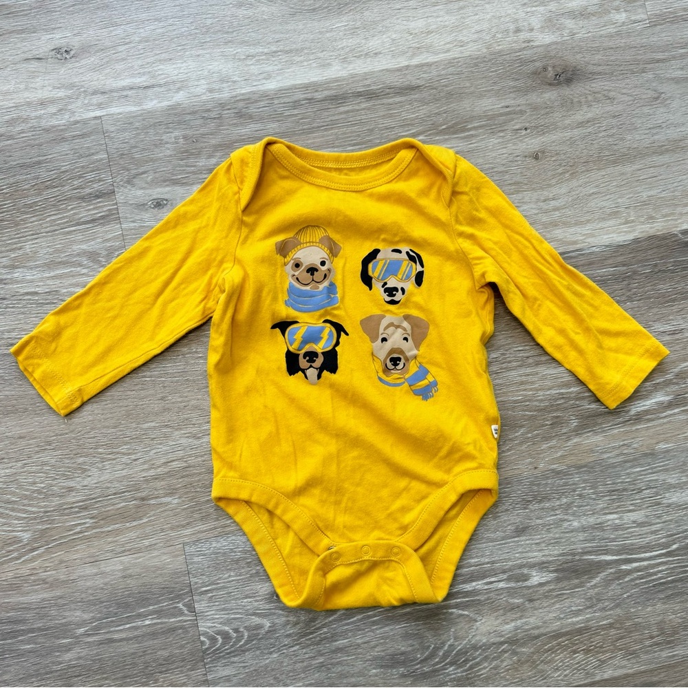 Baby Gap One Piece Yellow Long Sleeve Bodysuit Size 6-12 Months